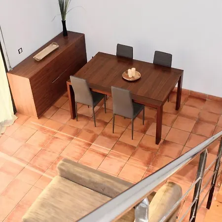Casa Con Bonitas Vistas Para Disfrutar De La Tranquilidad